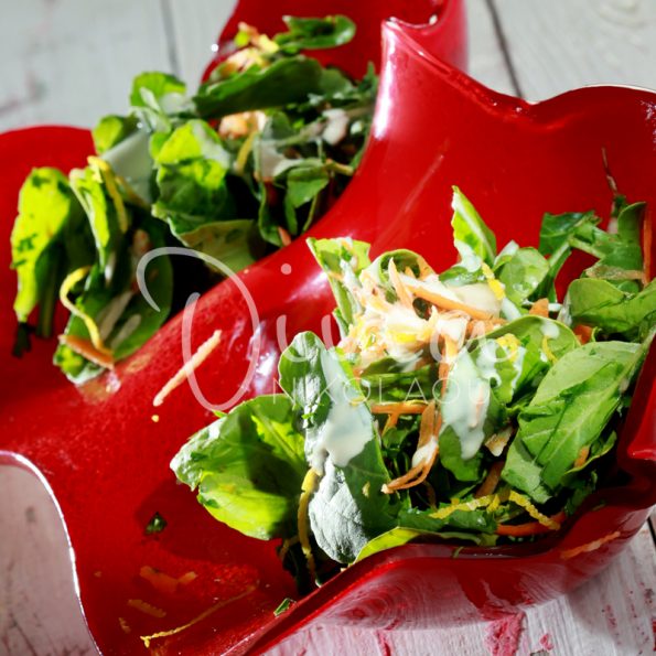 Зеленый салат с фенхелем и цитрусовой заправкой