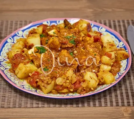 Κοτόπουλο tikka masala με αρωματικές πατάτες