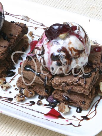 Brownies με παγωτό