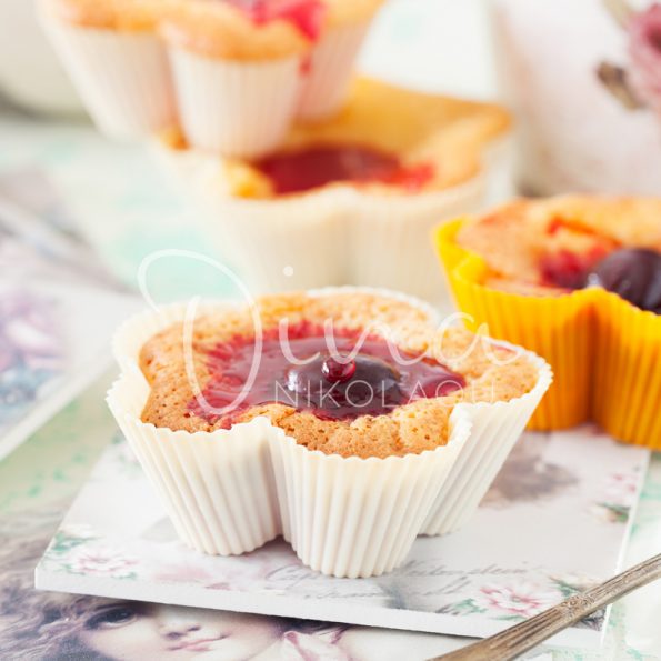 Muffins au coeur de gelée de rose