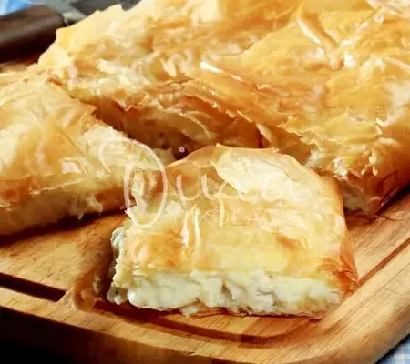 Κοτομπουγάτσα με τυρί
