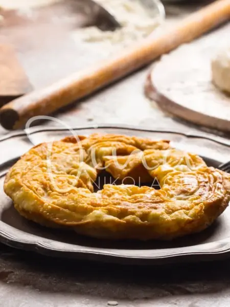 Σκοπελίτικη τυρόπιτα