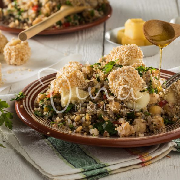 Salade de quinoa, pois chiches, blé et chapelure