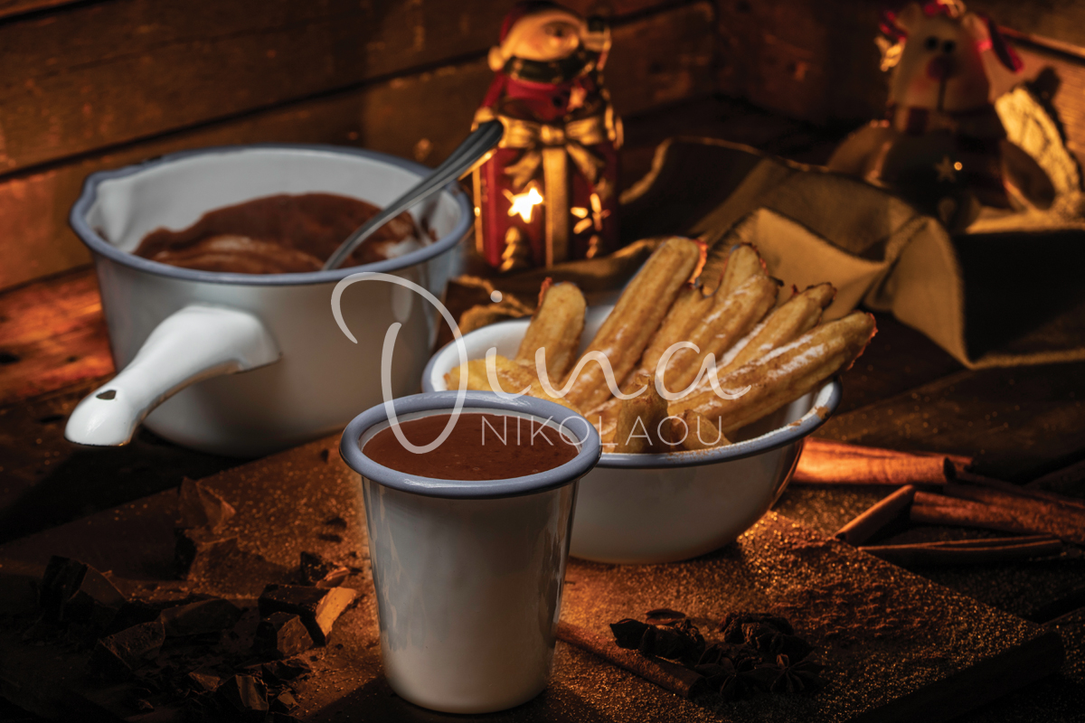 Churros με καυτή σοκολάτα