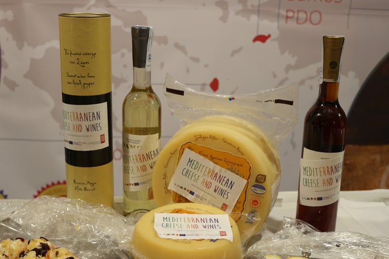 CHEESE AND WINE TASTING ΣΤΗ ΣΑΜΟ