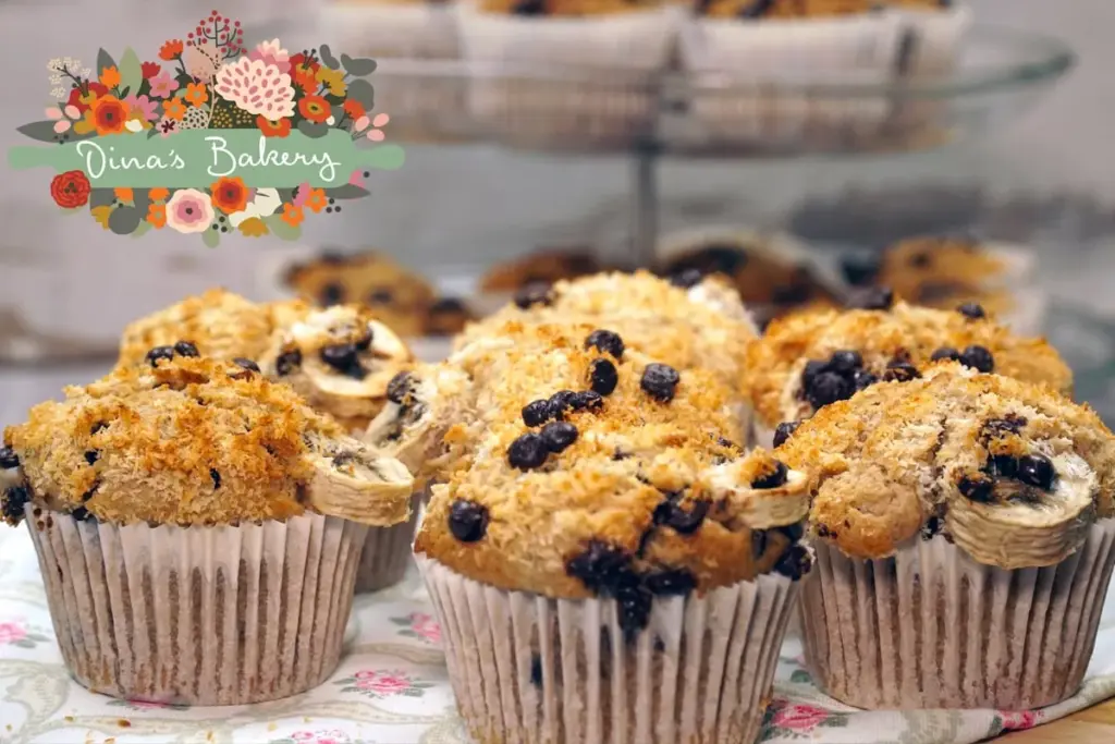 Muffins με μπανάνα, καρύδα και σοκολάτα