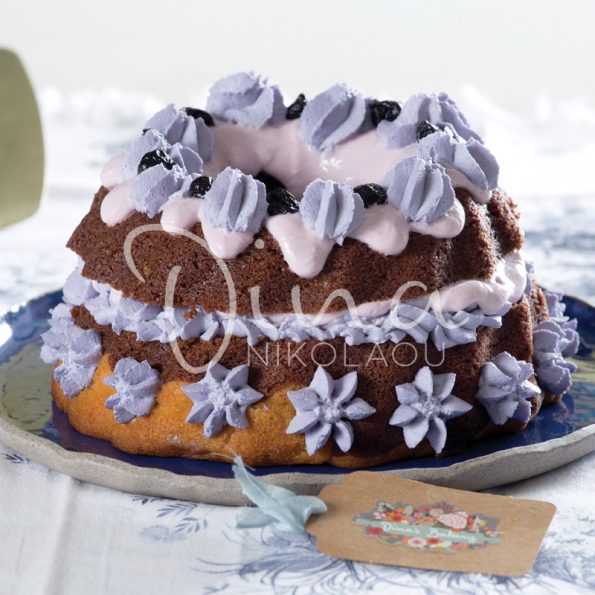 gâteau fourré bicolore aux myrtilles