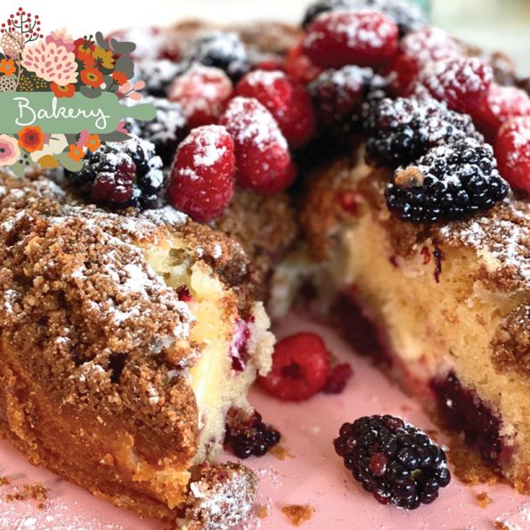 Cake aux fruits rouges, cream cheese et crumble