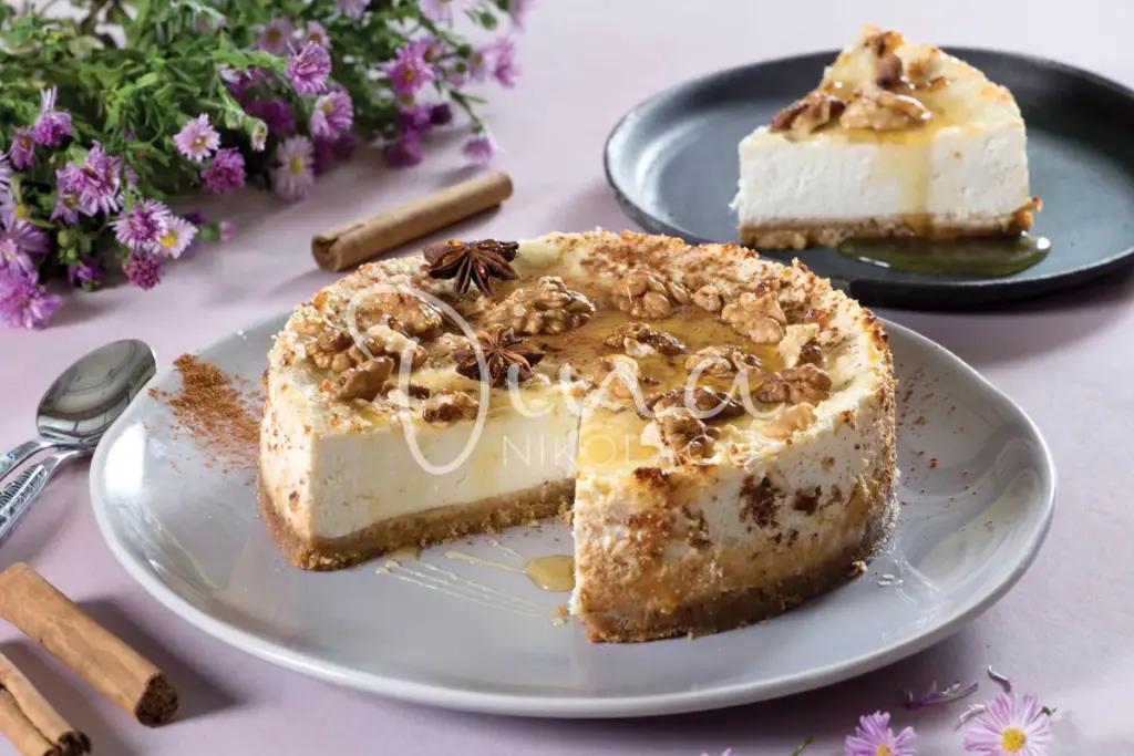Cheesecake γιαούρτι-μέλι-καρύδι