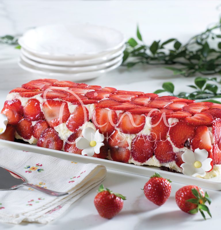 Κορμός παγωμένος με φράουλες