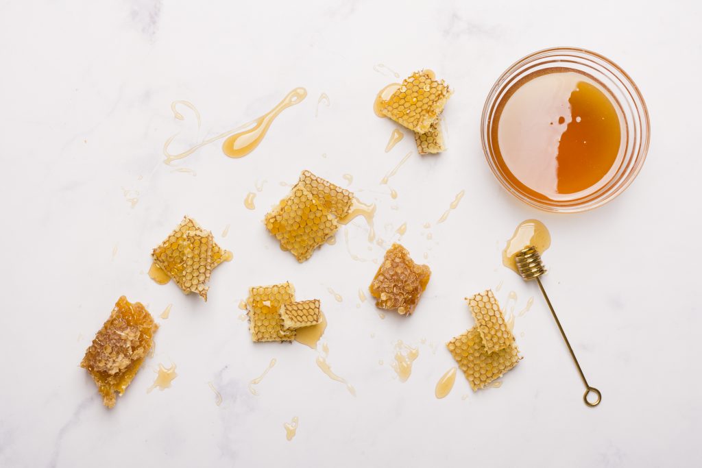 10 choses insolites que vous pouvez faire avec du miel