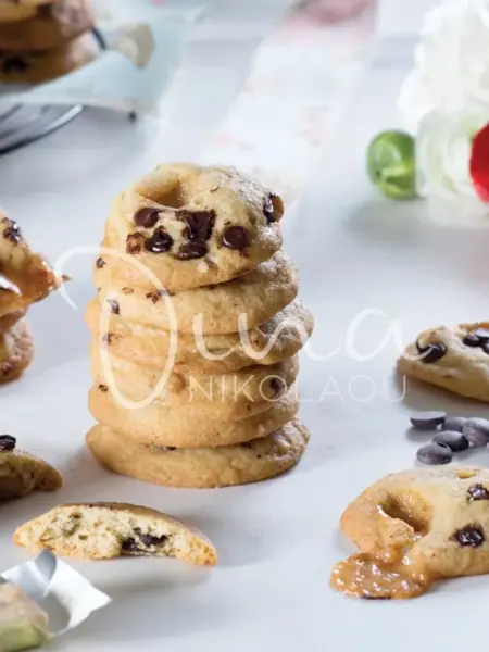 Soft Cookies με σταγόνες σοκολάτας και καραμέλα γάλακτος