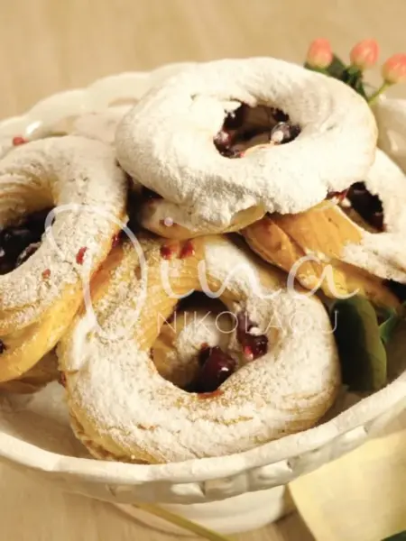 Paris-Brest με αφράτη κρέμα τυριού