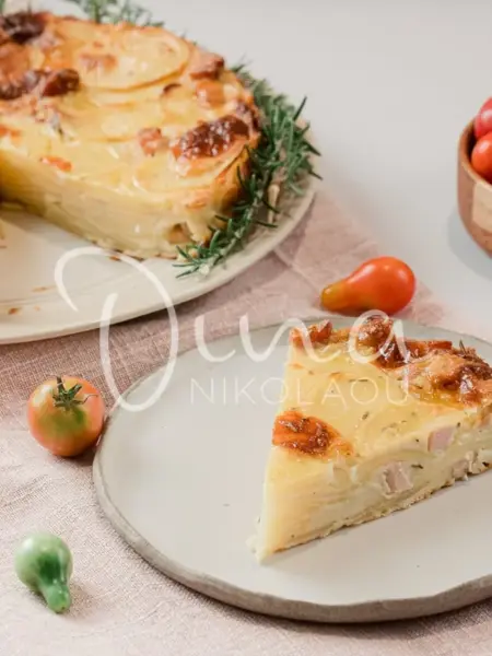 Πατατόπιτα με τυρί κρέμα και γαλοπούλα