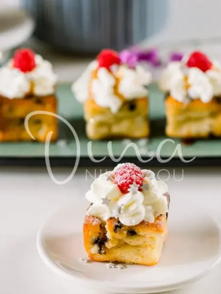Muffins βανίλιας με σταγόνες σοκολάτας