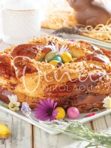 Τσουρέκι στεφάνι