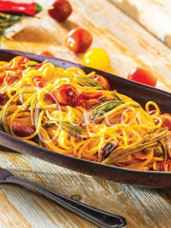 Spaghetti aux anchois et tomates cerises