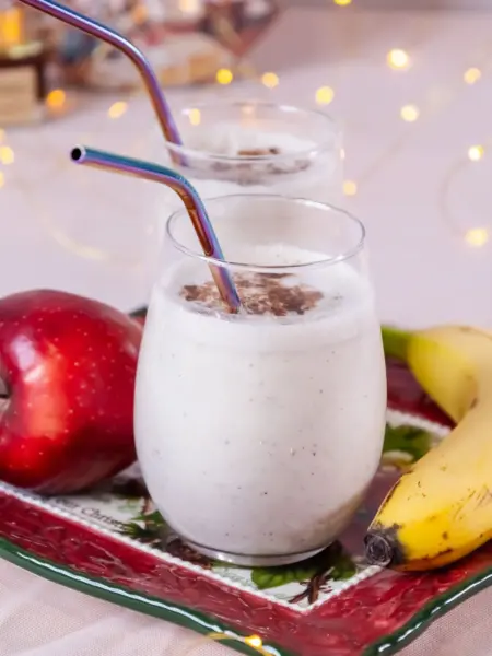 Smoothie με μπανάνα, μήλο & κανέλα
