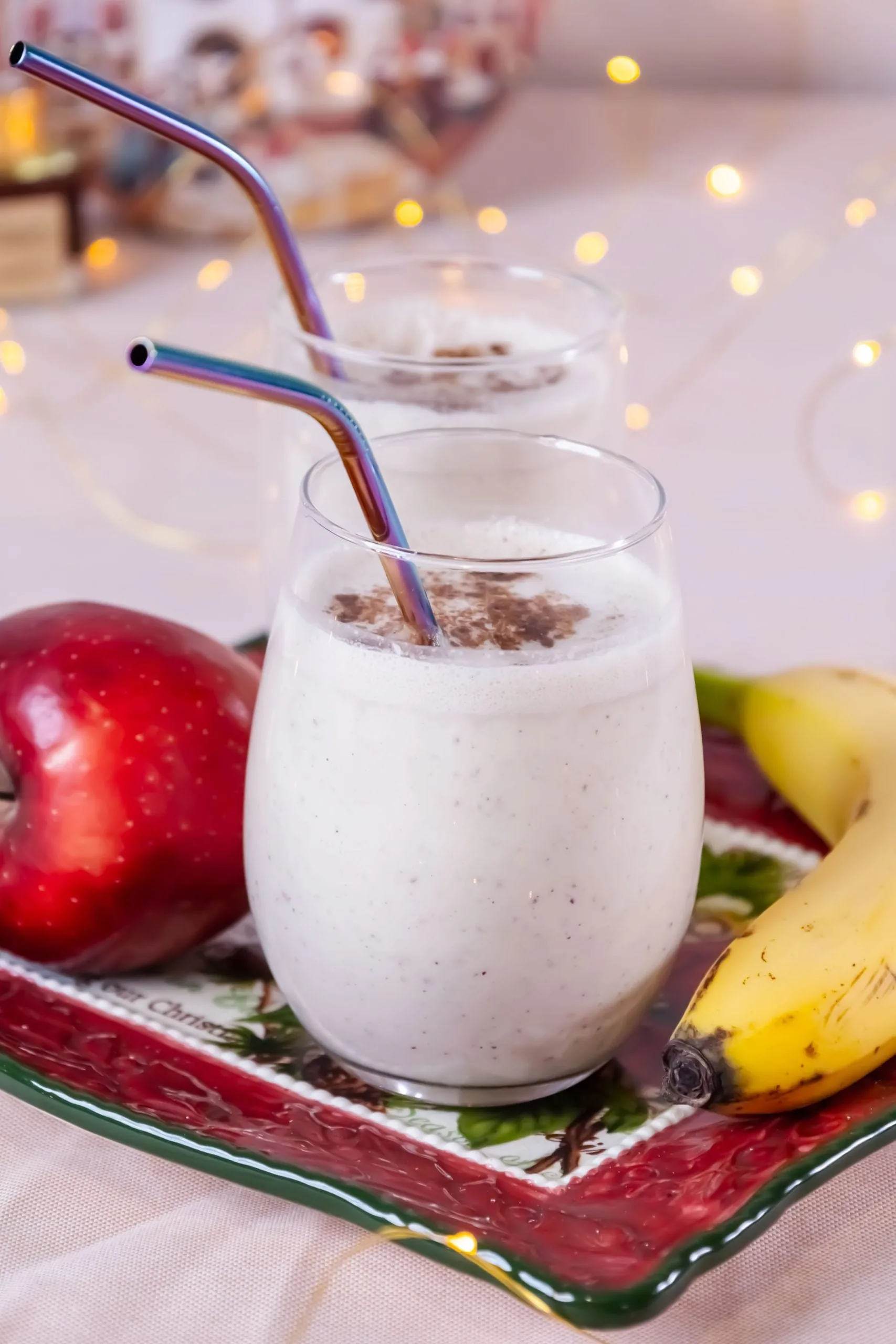 Smoothie με μπανάνα, μήλο & κανέλα
