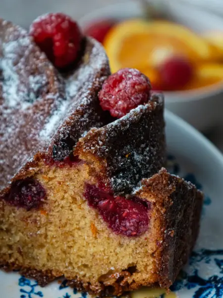 Bundt Cake με Πορτοκάλι & Σμέουρα