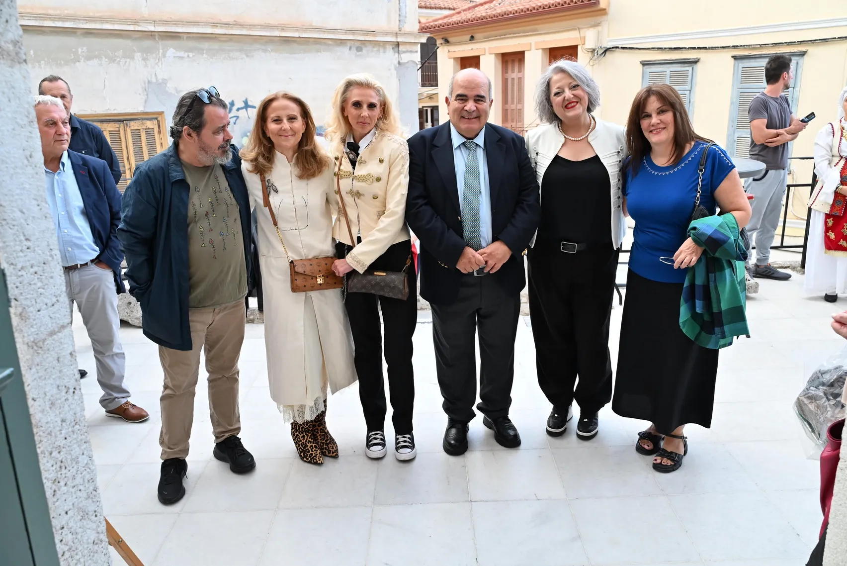 Ευξεινος μνεια φιλανθρωπικός & πολιτιστικός σύλλογος