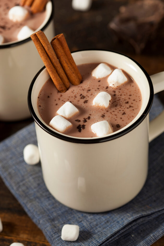 Ζεστή σοκολάτα με marshmallows